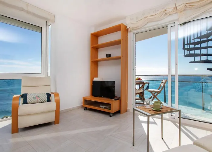 Gala I-1 By Interhome